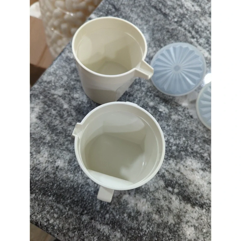 Tupperware Creamer 1414-5 Sugar 1415-16 Bowl Set Country Blue Push Seal Lids VTG